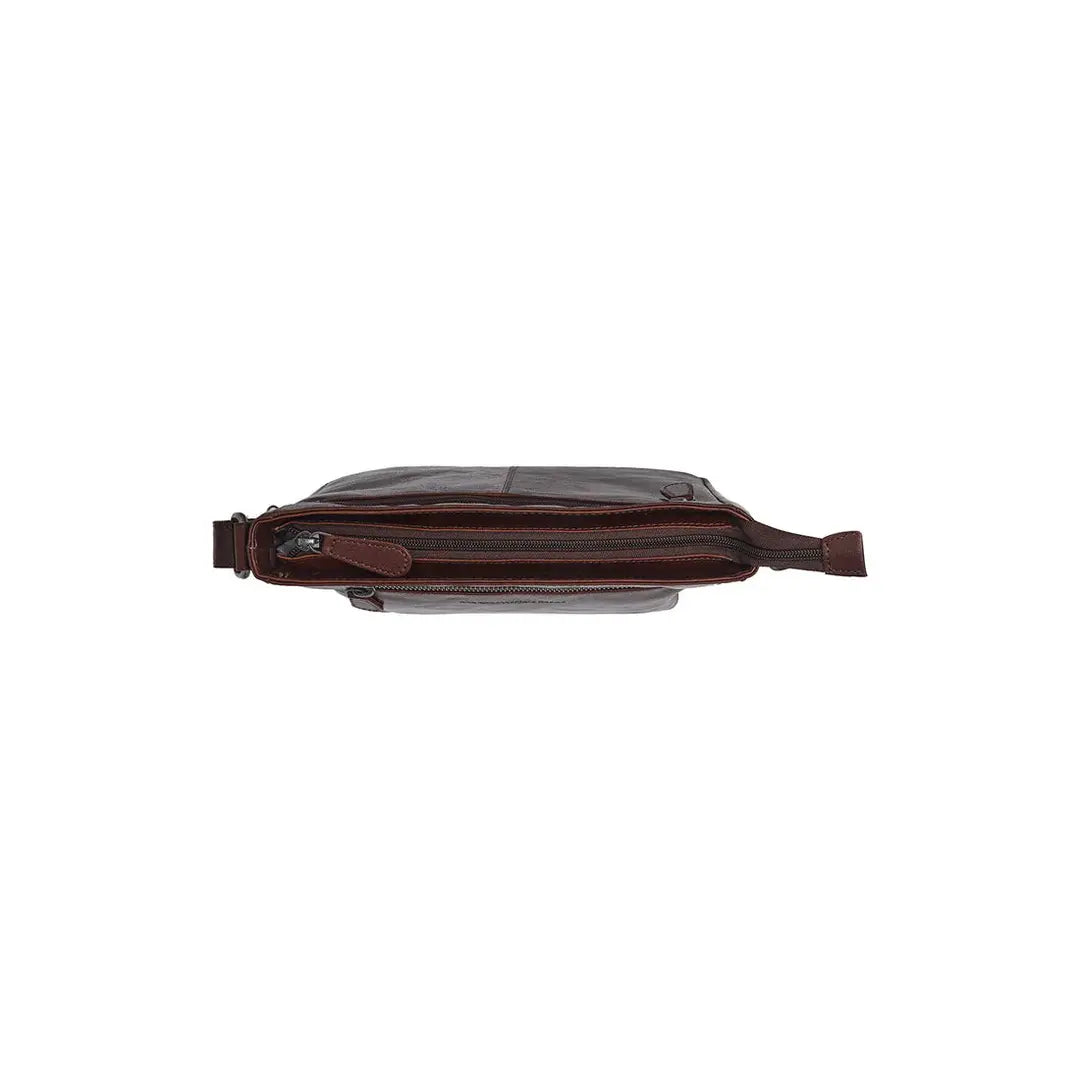 The Chesterfield Brand Pia Axelväska - Mörkbrun