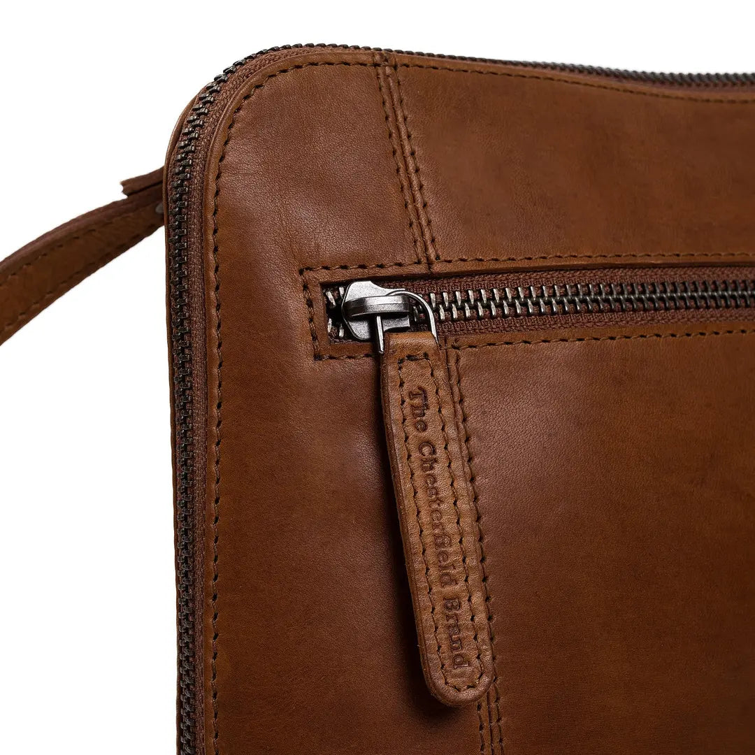 The Chesterfield Brand River Axelremsväska - Cognac