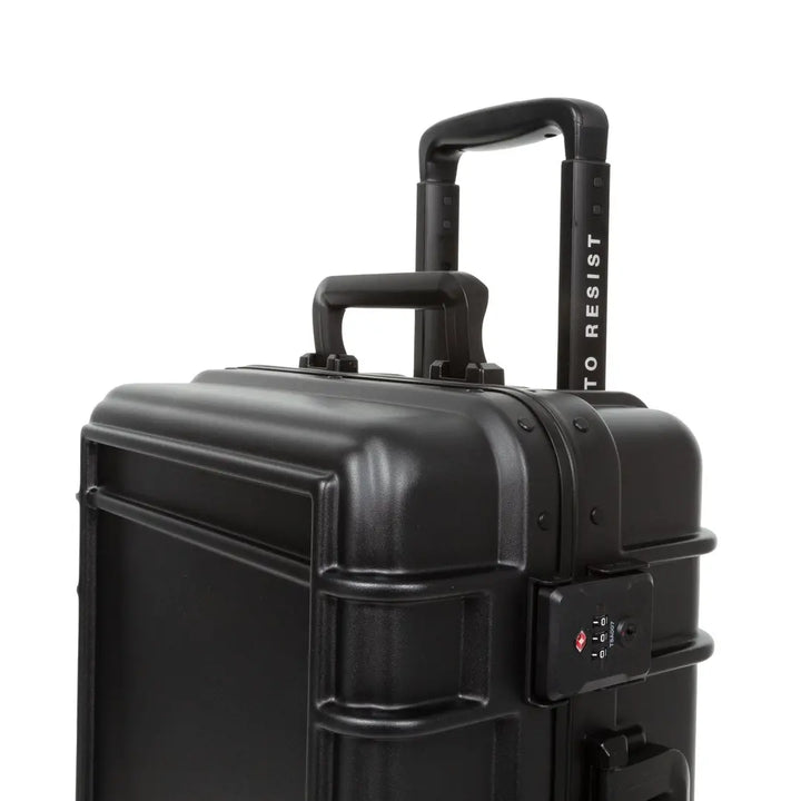 Eastpak Resist'r Case Kabinväska 55cm - Brushed Black