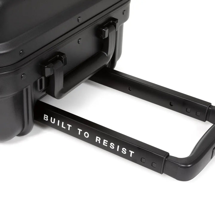 Eastpak Resist'r Case Kabinväska 55cm - Brushed Black