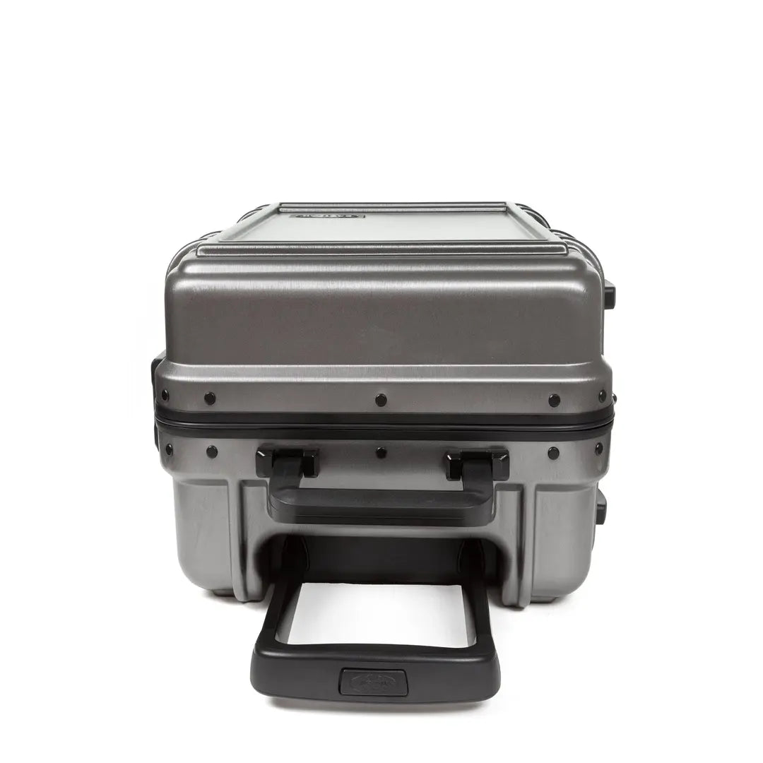 Eastpak Resist'r Case Kabinväska 55cm - Brushed Black