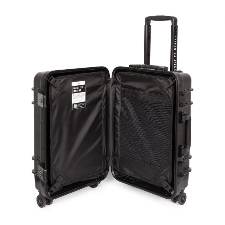 Eastpak Resist'r Case Kabinväska 55cm - Brushed Black