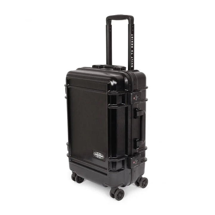 Eastpak Resist'r Case Kabinväska 55cm - Brushed Black