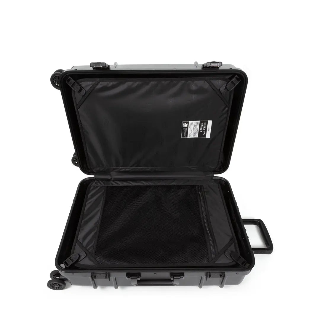 Eastpak Resist'r Case Kabinväska 55cm - Brushed Black