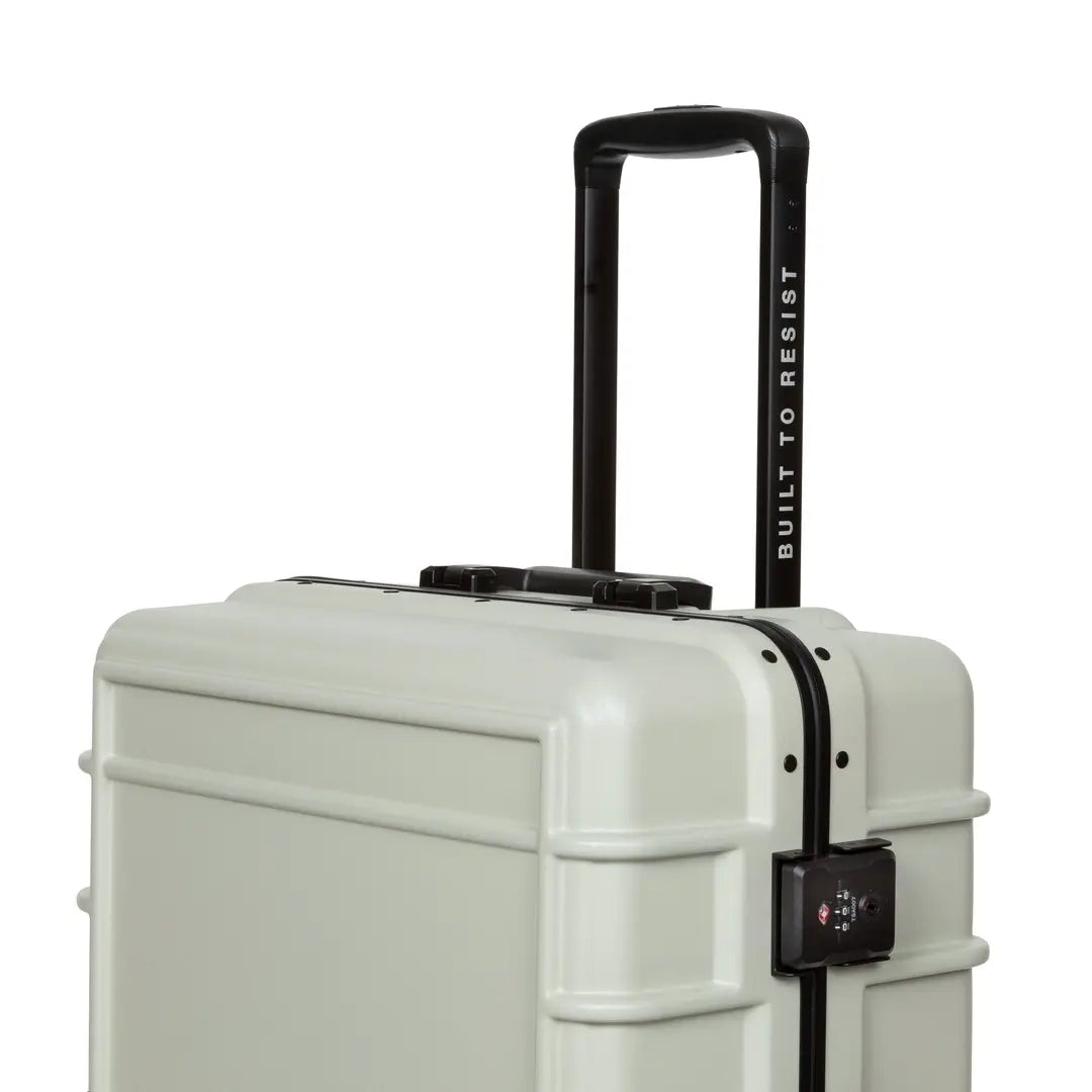 Eastpak Resist'r Case Kabinväska 55cm - Brushed Black