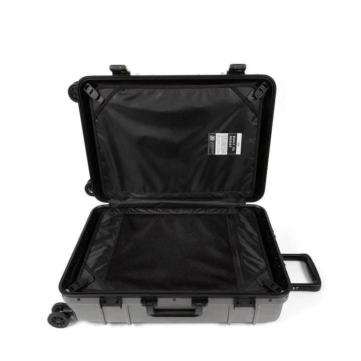 Eastpak Resist'r Case Kabinväska 55cm - Brushed Black