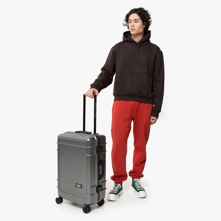 Eastpak Resist'r Case Kabinväska 55cm - Brushed Black