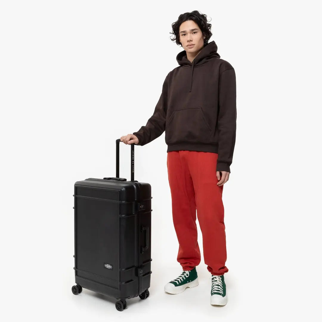 Eastpak Resist'r Case Kabinväska 55cm - Brushed Black