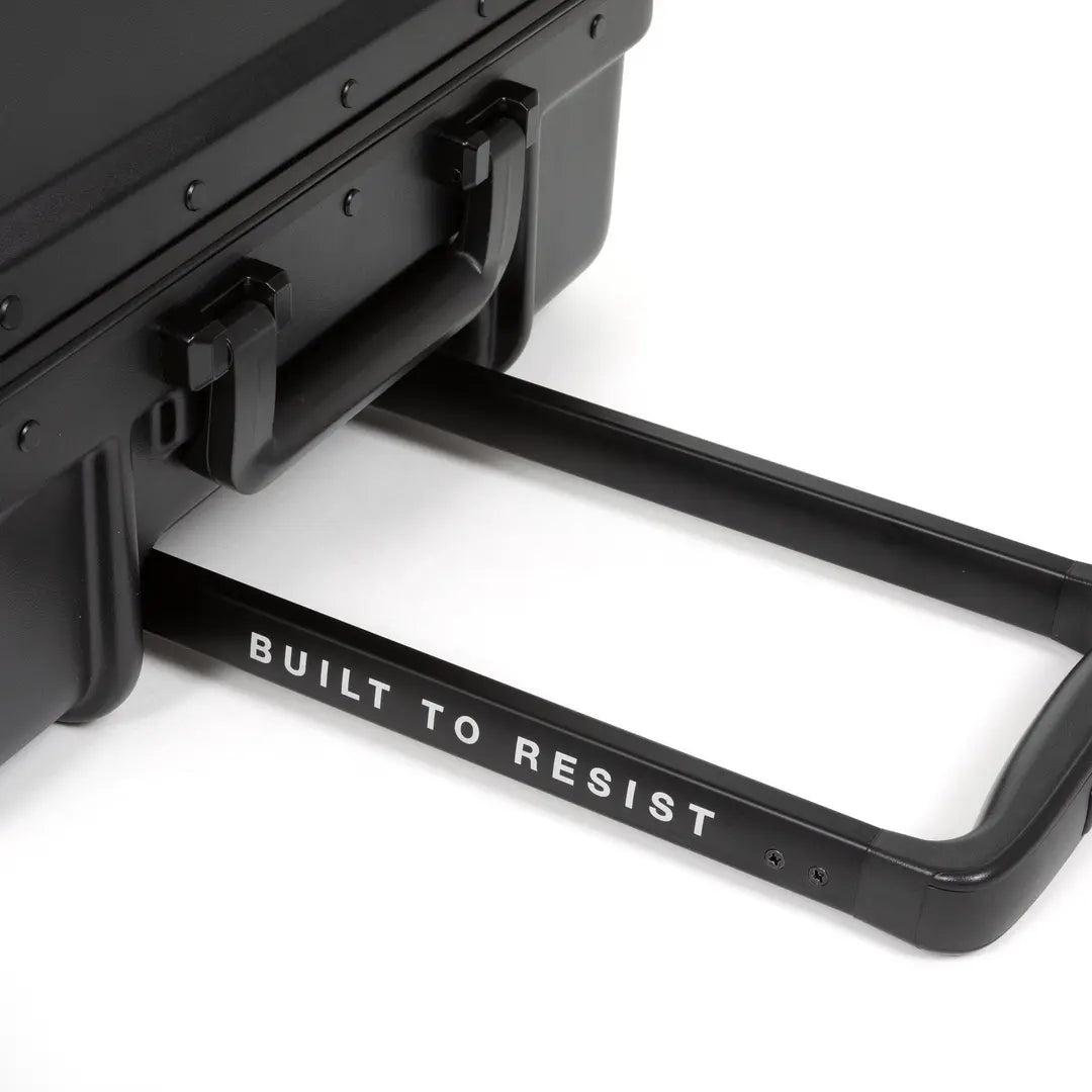 Eastpak Resist'r Case Kabinväska 55cm - Brushed Black