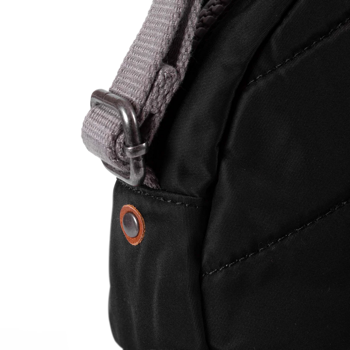 Roka London Paddington B Crossbodyväska