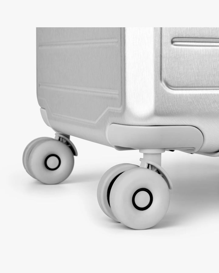 Day ET Tonal 24" Trunk Mellanstor Resväska - Silver