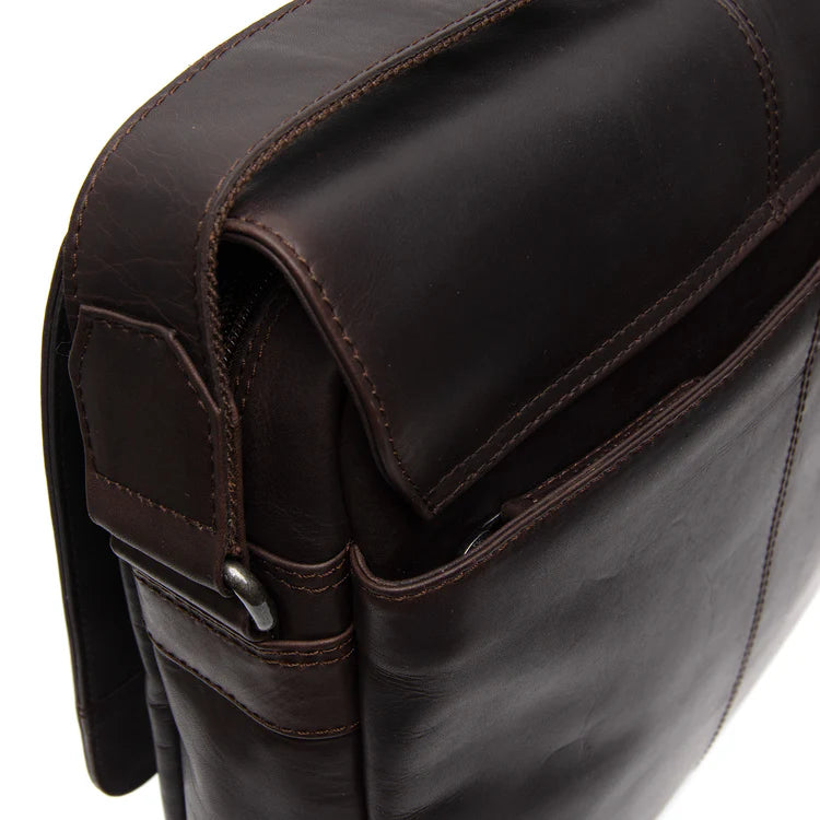 The Chesterfield Brand Raphael Axelväska - Mörkbrun
