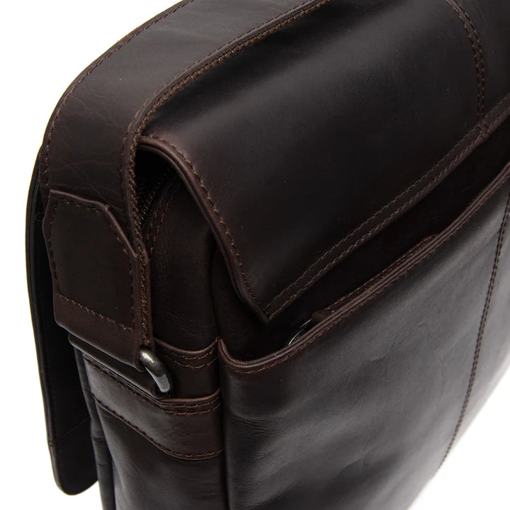 The Chesterfield Brand Raphael Axelväska - Mörkbrun